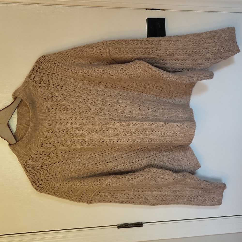 Dress Forum Sweater
